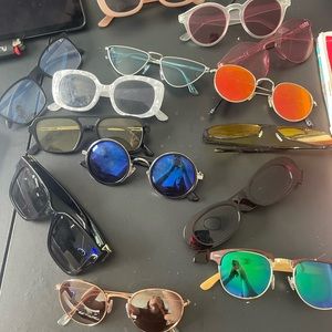 2 GLASSES FOR 20 DOLLARS